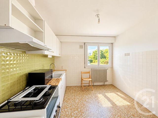 Appartement T3 à vendre - 3 pièces - 65.7 m2 - BORDEAUX - 33 - AQUITAINE - Century 21 Kadima Caudéran
